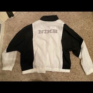Nike windbreaker jacket